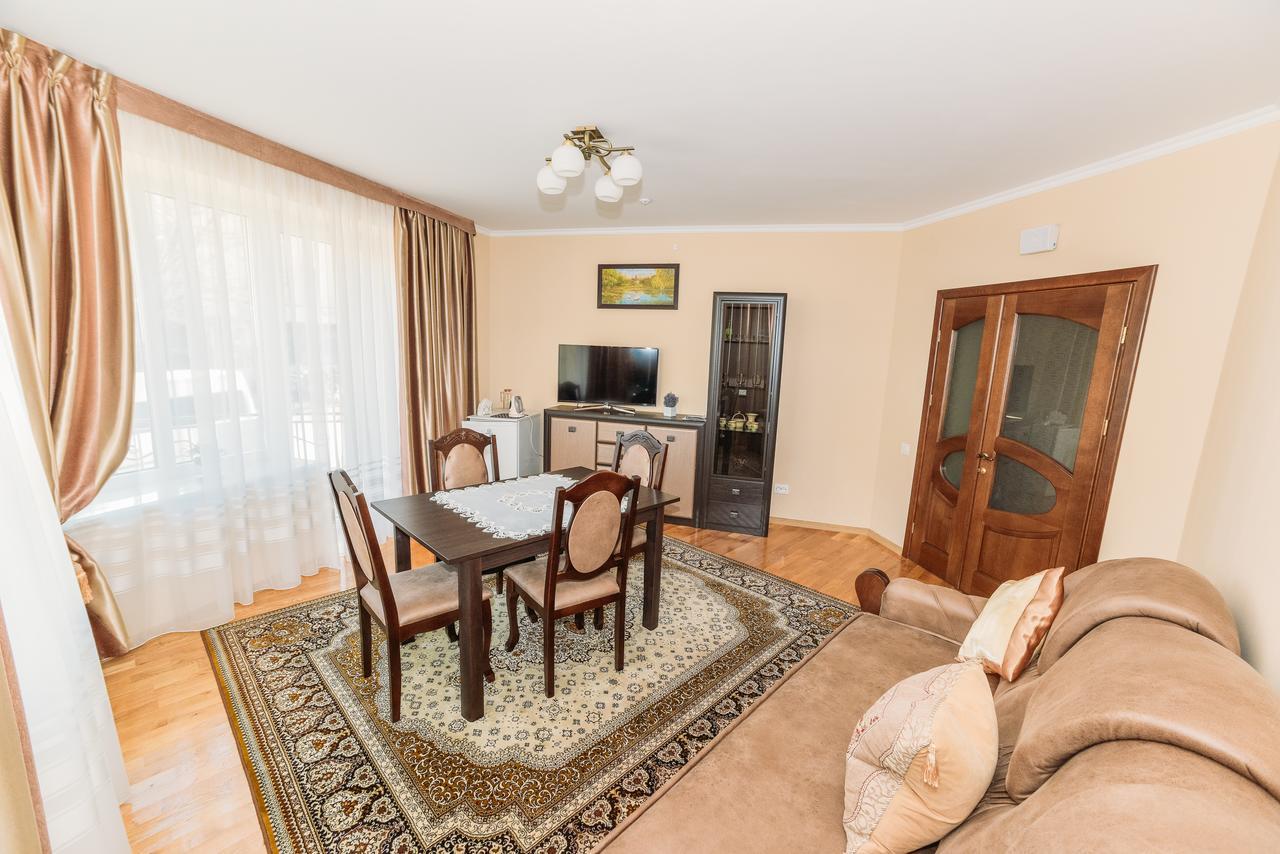 Apartments Sonce Truskavets Luaran gambar