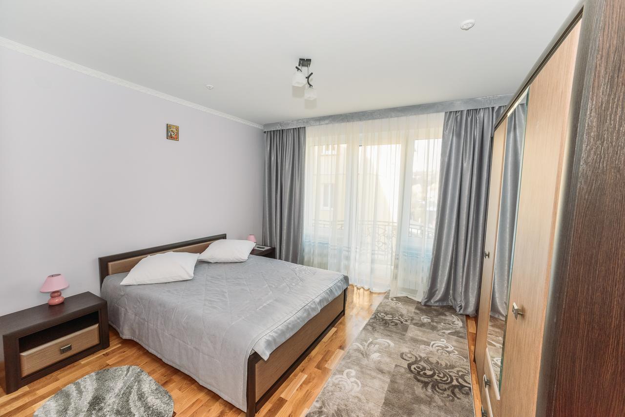 Apartments Sonce Truskavets Luaran gambar